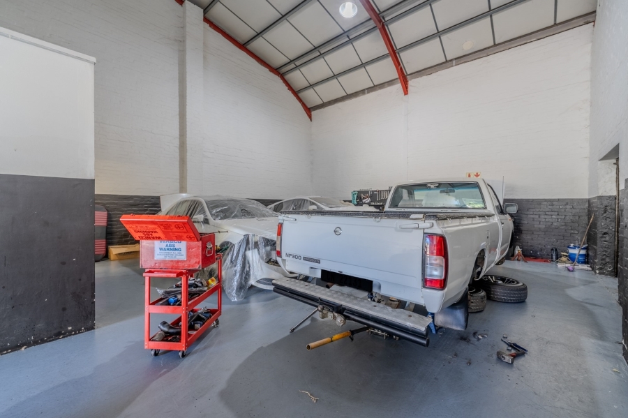Commercial Property for Sale in Dal Josafat Western Cape